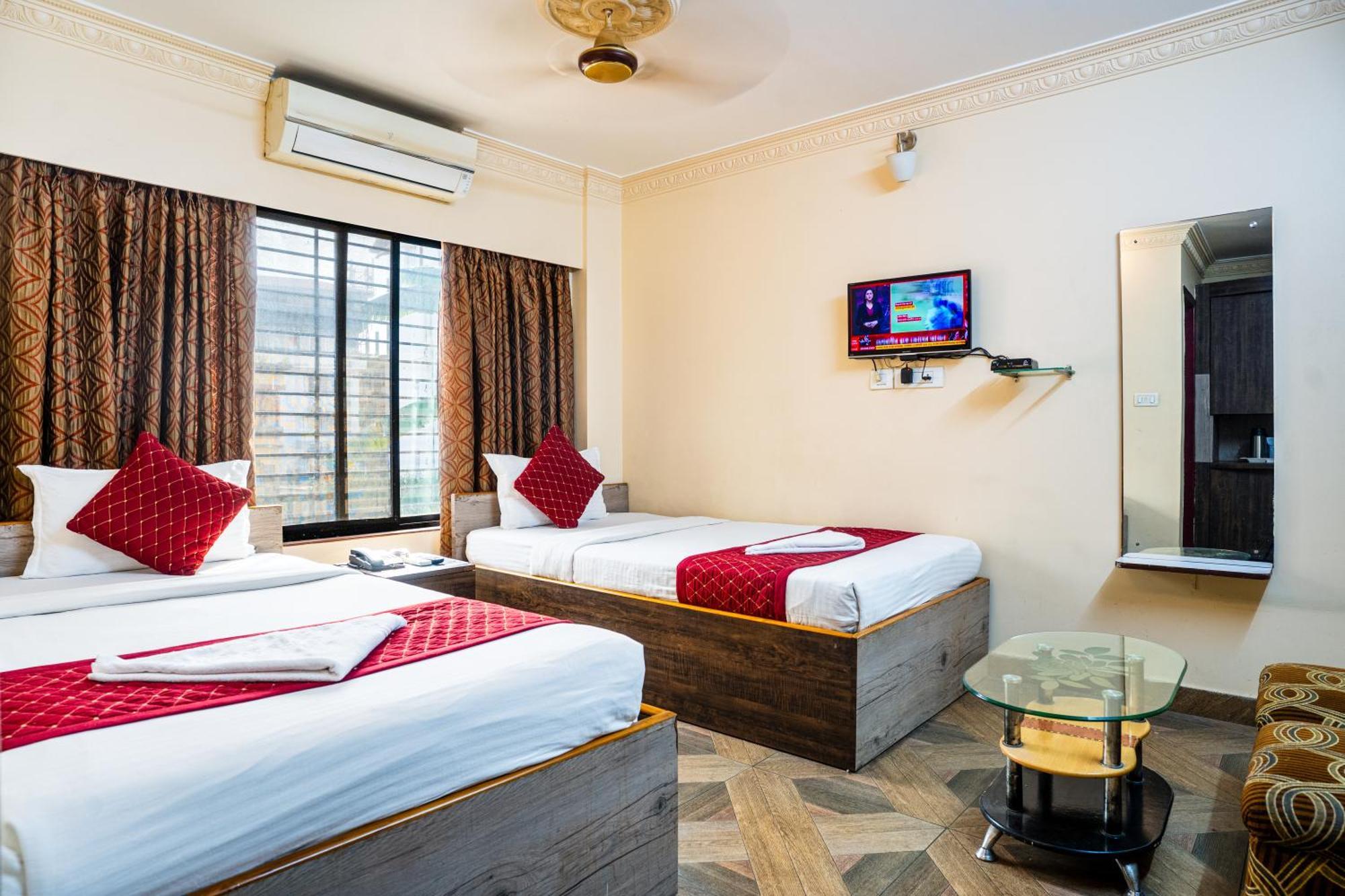 Apples Balaji Inn Siliguri Exterior photo